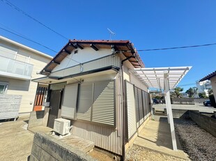 新倉貸家本宿町３の物件外観写真